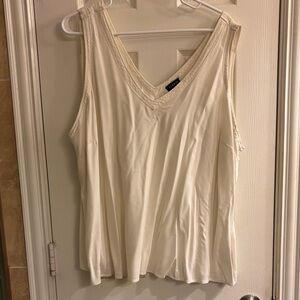 Torrid Cream V-Neck Tank Top